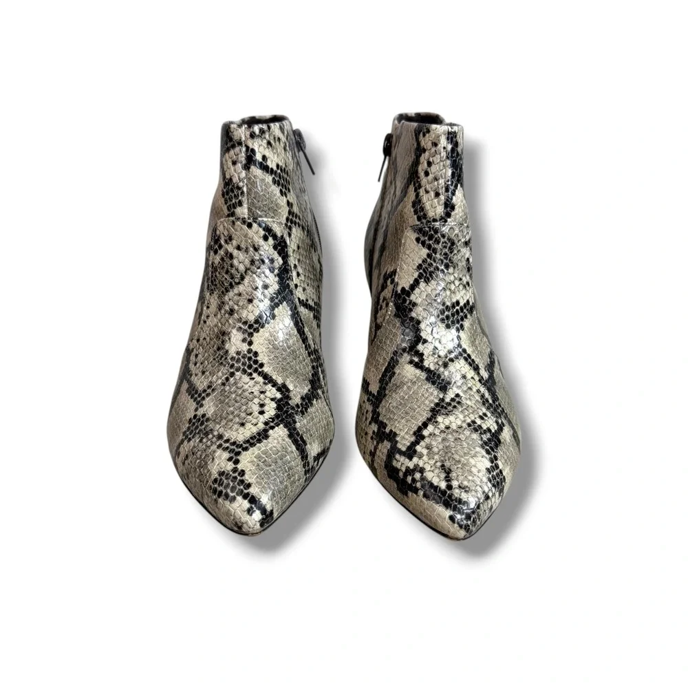 Clarks Linvale Judith Taupe Snake Print Pointed Toe Kitten Heel Ankle Boots 8W
